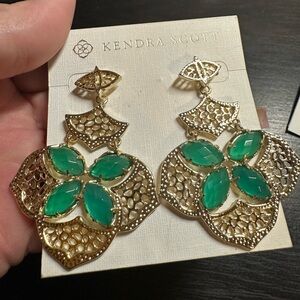 Kendra Scott EUC Gold & Green Vintage Ina Earrings - Stunning!